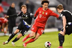 尊龙体育官网 -苏幕遮原文